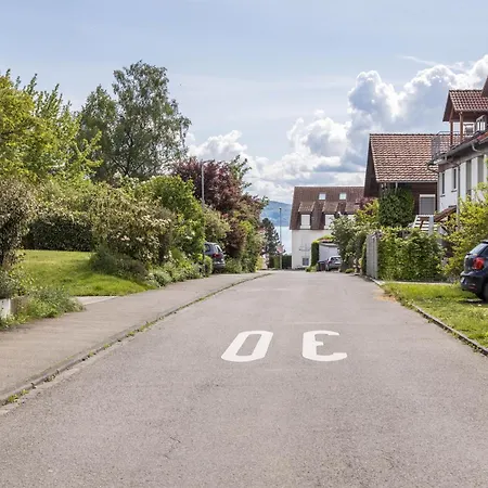 Ueber Der Alten Gaertnerei *