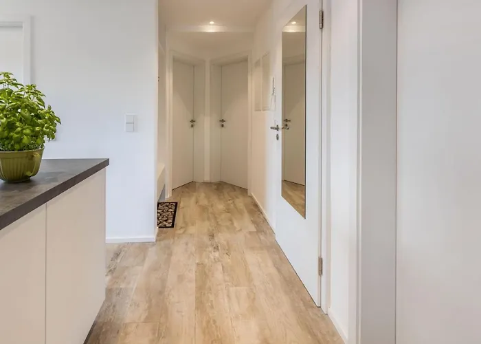 Ueber Der Alten Gaertnerei Lägenhet