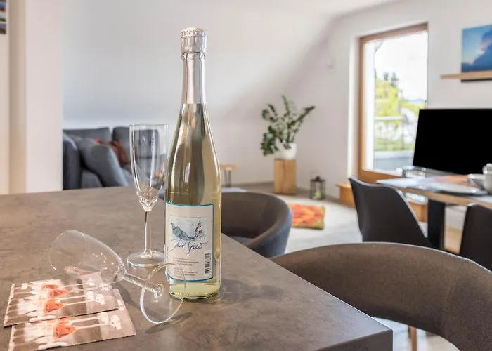 Ueber Der Alten Gaertnerei Allensbach